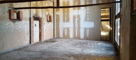 10 rooms Apartment in Terranuova Bracciolini, Italy No. 258614 11