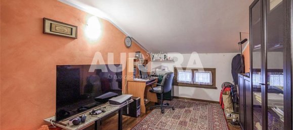 7 rooms House in San Prospero, Italy No. 77514 22
