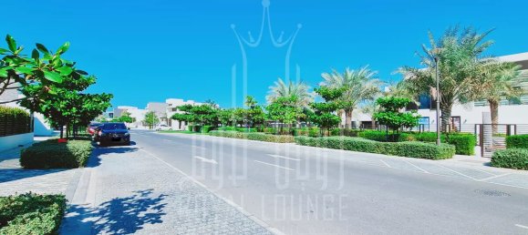 Вилла с 4 спальнями в Остров Саадият, ОАЭ № 1472 7