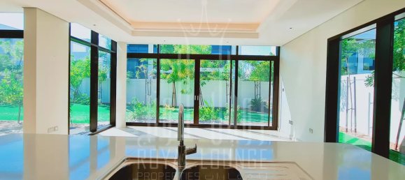 Вилла с 4 спальнями в Остров Саадият, ОАЭ № 1472 5