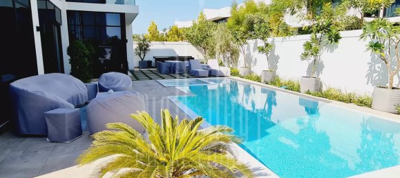 Вилла с 4 спальнями в Остров Саадият, ОАЭ № 1472 8