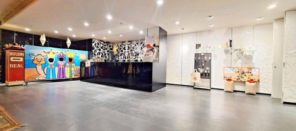 220m² Commercial property in Ferrol, Spain No. 54752 3