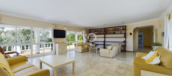 4 غرف نوم فيلا في Luz, Portugal رقم 138937 9