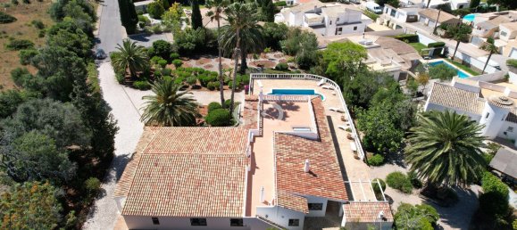 4 غرف نوم فيلا في Luz, Portugal رقم 138937 31