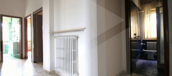 7-Zimmer Villa in Pisa, Italy, Nr. 19215 24