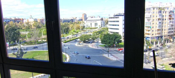 Квартира с 4 спальнями в Валенсия, Испания № 26117 2