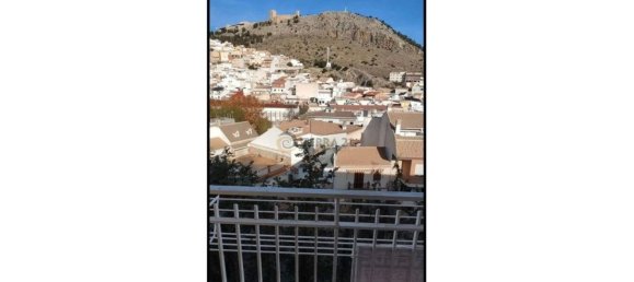 Apartamento de 3 dormitorios en Jaén, Spain No. 170900 8