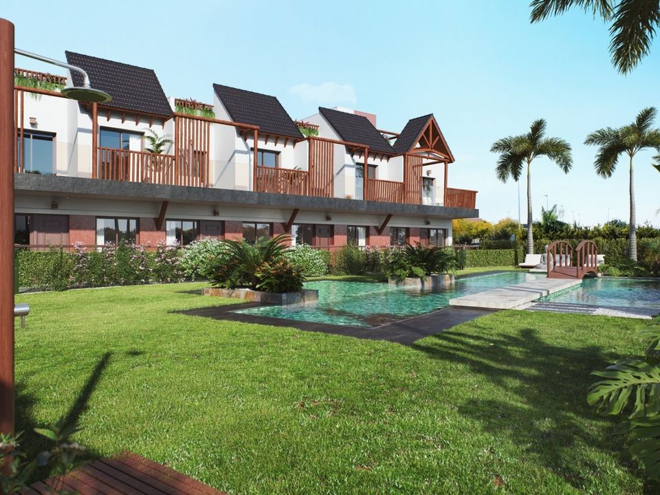 2 bedrooms Bungalow in Alicante, Spain No. 176451