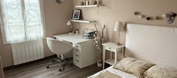 4 bedrooms House in Monnaie, France No. 157885 9