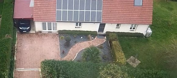 4 bedrooms House in Monnaie, France No. 157885 16