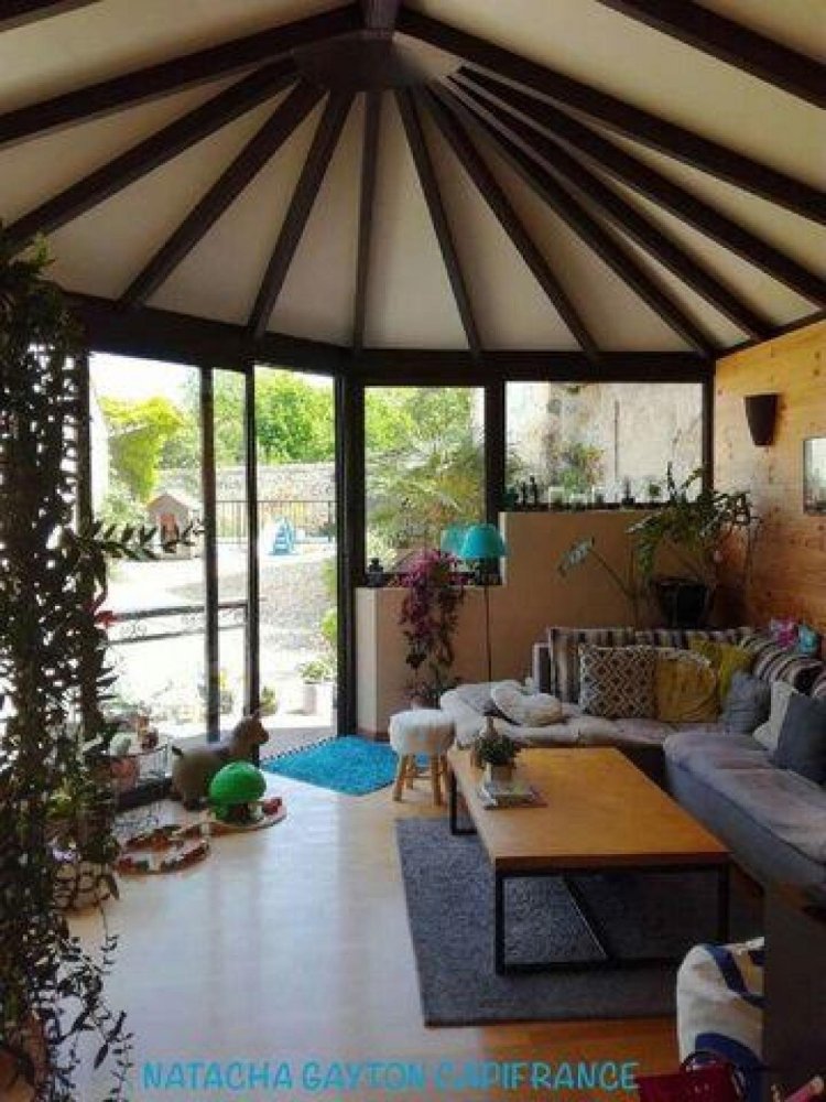 Casa de 3 dormitorios en Champigny, France No. 32357