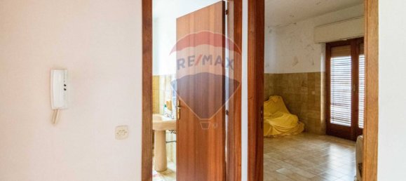 2 Schlafzimmer Wohnung in Aci Sant'Antonio, Italy, Nr. 81743 6