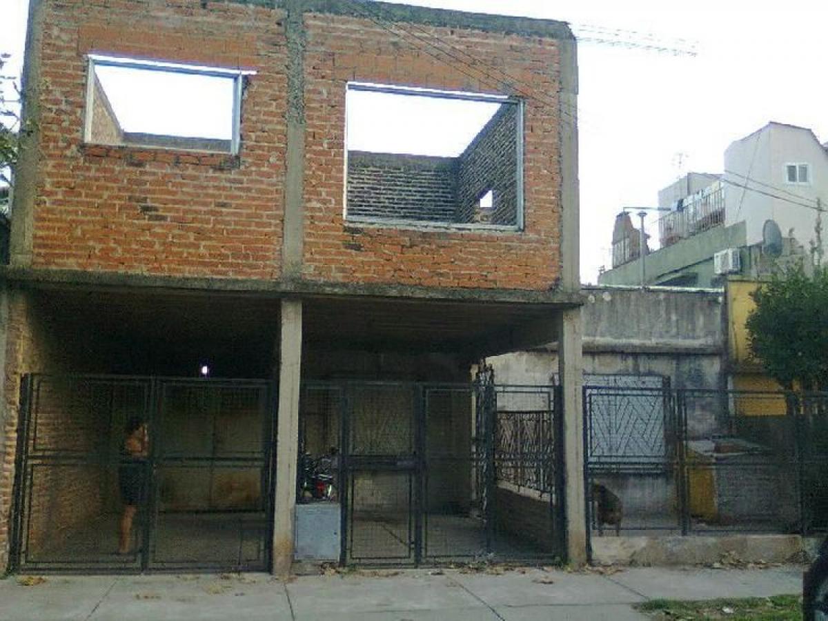 3 bedrooms House in General San Martin, Argentina No. 53684