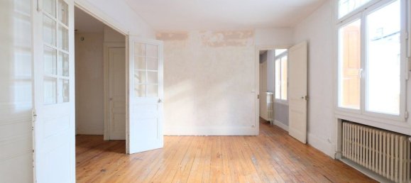 3 bedrooms House in Saint-Etienne, France No. 274908 5