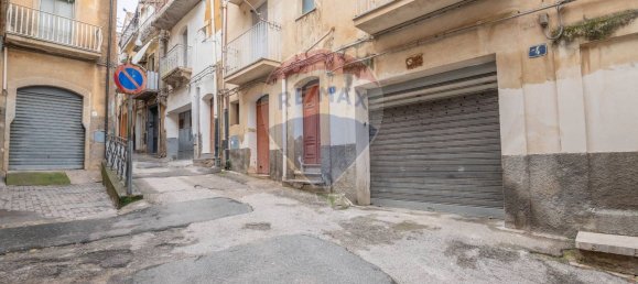 5-Zimmer Wohnung in Caltagirone, Italy, Nr. 147127 25