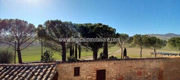 4 bedrooms House in Castiglione d'Orcia, Italy No. 143191 14