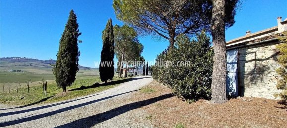 4 bedrooms House in Castiglione d'Orcia, Italy No. 143191 20
