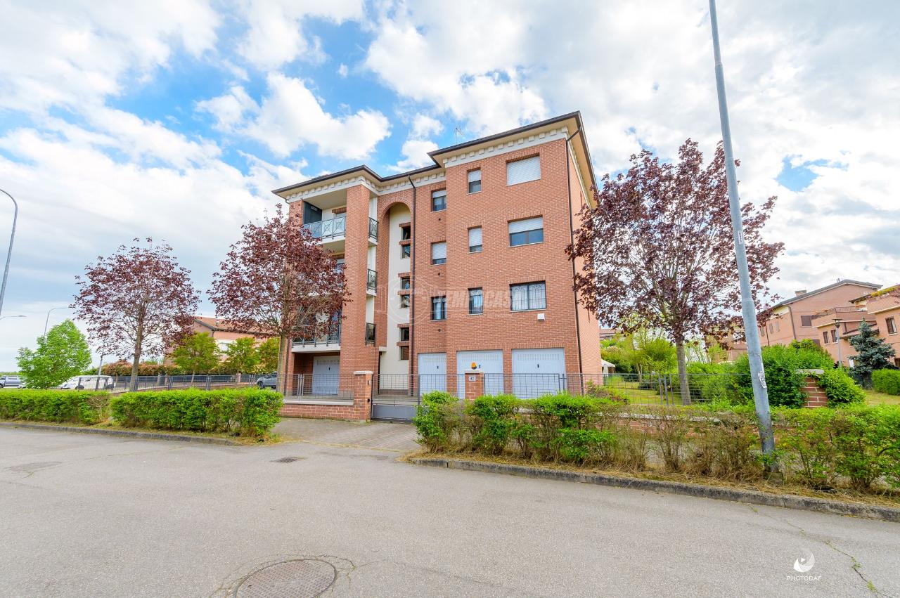 3 rooms Apartment in Castelfranco Emilia, Italy No. 171686