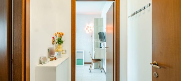 3 rooms Apartment in Castelfranco Emilia, Italy No. 171686 16