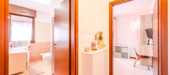 3 rooms Apartment in Castelfranco Emilia, Italy No. 171686 17