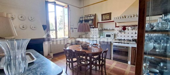 3 غرف نوم شقة في Lucca, Italy رقم 49003 15