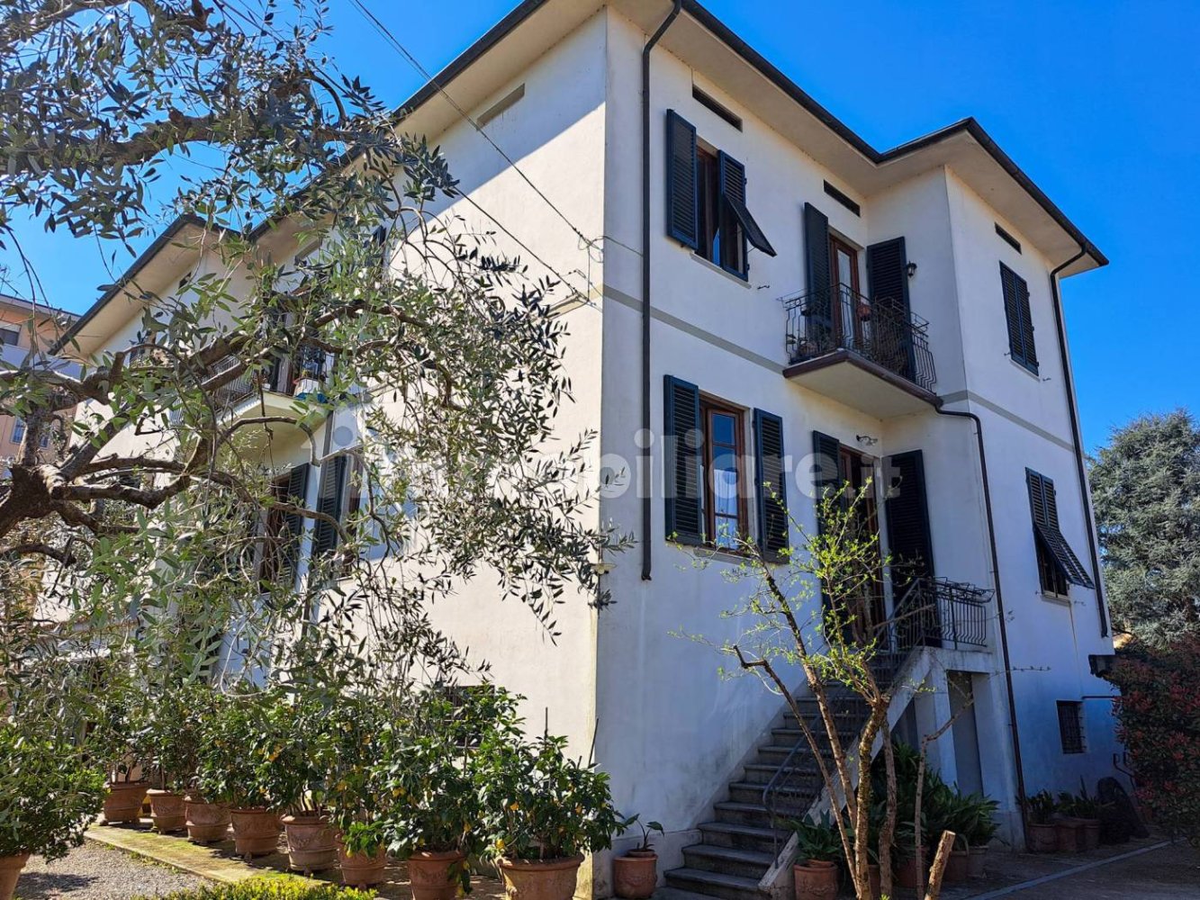 3 غرف نوم شقة في Lucca, Italy رقم 49003