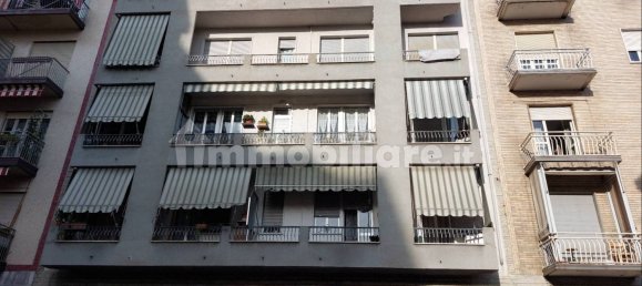 Apartamento de 3 dormitorios en Turin, Italy No. 11363 13
