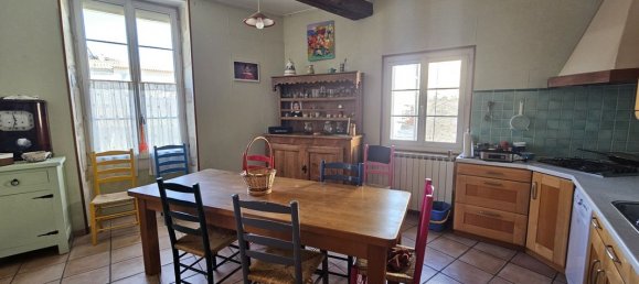 3 chambres Maison de ville à Saint-Chaptes, France No. 337227 9