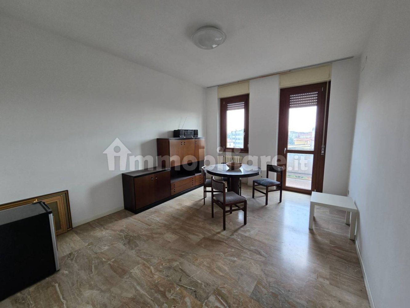 Квартира с 2 спальнями в Бергамо, Италия № 379461