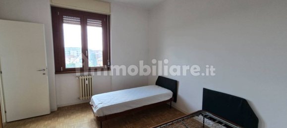 Квартира с 2 спальнями в Бергамо, Италия № 379461 19