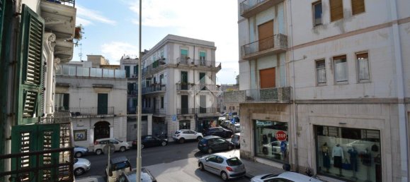 5 rooms Apartment in Messina, Italy No. 224904 9