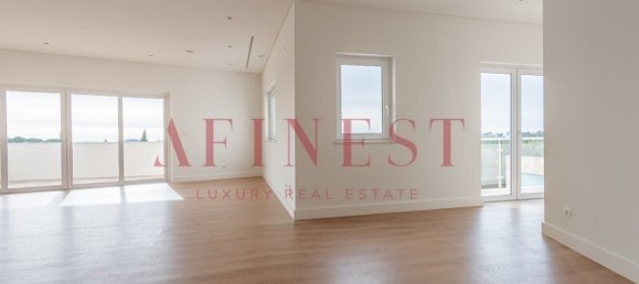 4 bedrooms Villa in Sintra, Portugal No. 163963 24