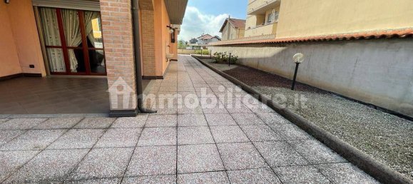 Apartamento de 3 dormitorios en Vigevano, Italy No. 11867 25