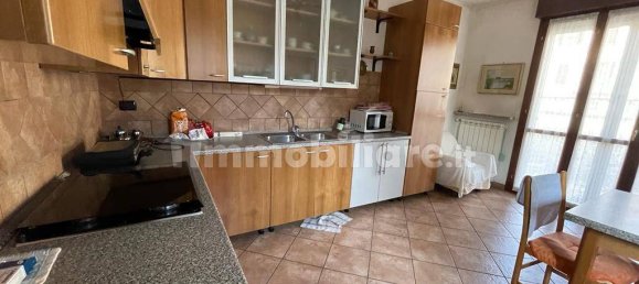 Apartamento de 3 dormitorios en Vigevano, Italy No. 11867 28