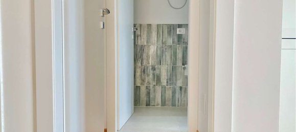 2 rooms Apartment in Milan, Italy No. 261232 8