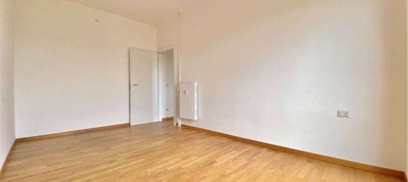 2 rooms Apartment in Milan, Italy No. 261232 12