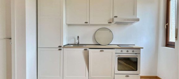 2 rooms Apartment in Milan, Italy No. 261232 4