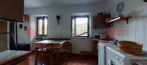 7 rooms House in Coreglia Antelminelli, Italy No. 237815 13