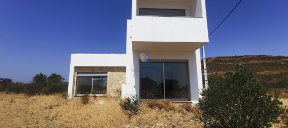 3 bedrooms Villa in Tavira, Portugal No. 260839 4