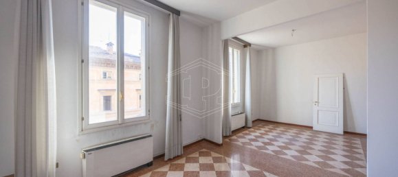 2 rooms Apartment in Bologna, Italy No. 268020 27