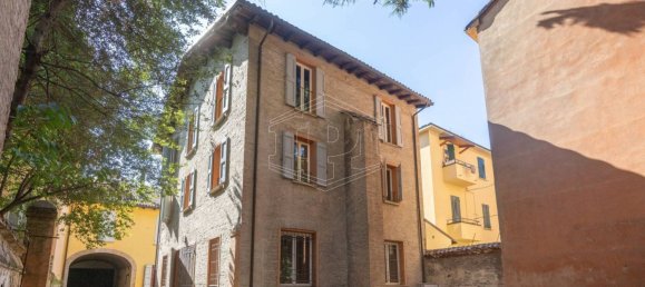 2 rooms Apartment in Bologna, Italy No. 268020 37