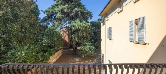 2 rooms Apartment in Bologna, Italy No. 268020 3