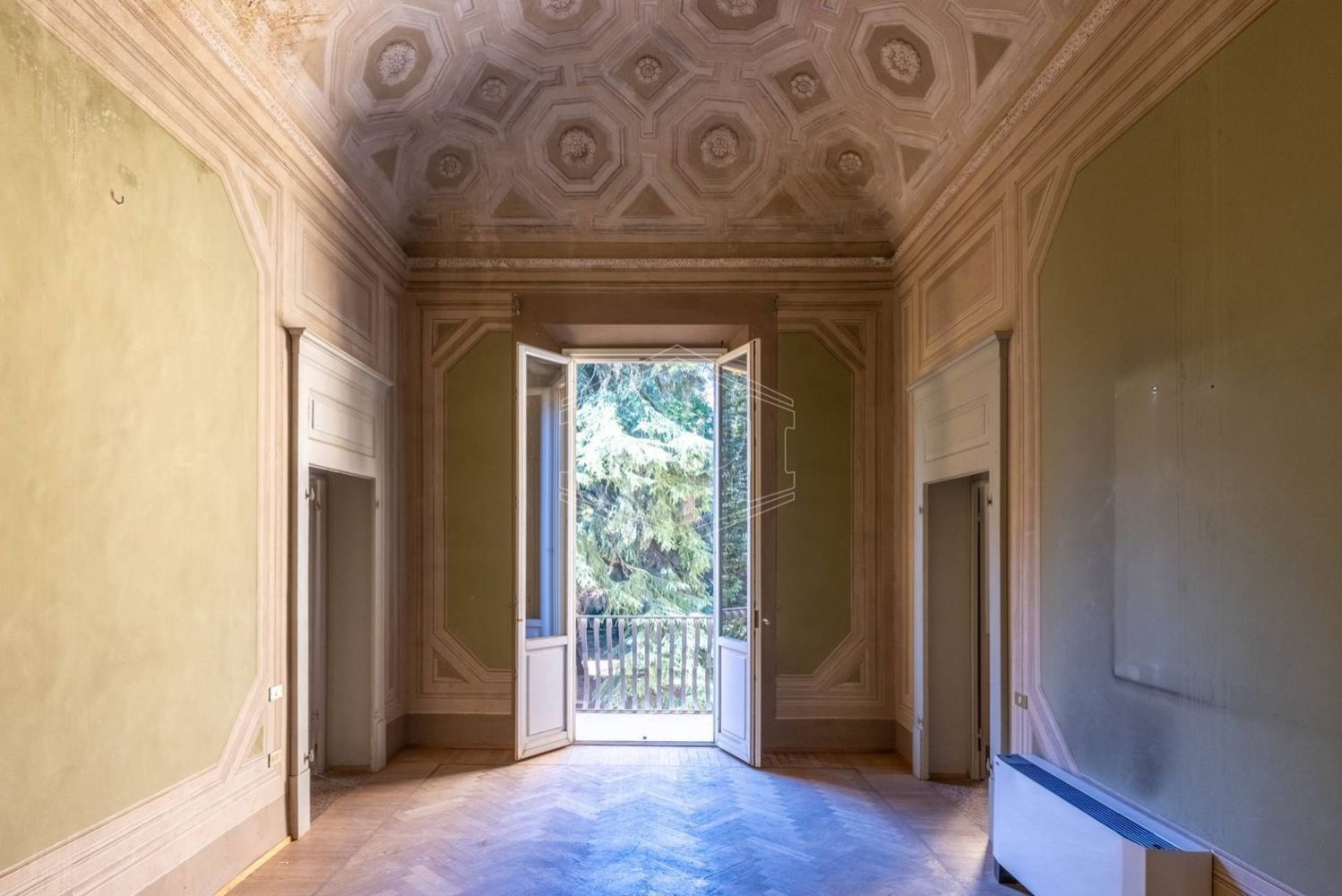 2 rooms Apartment in Bologna, Italy No. 268020