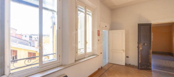 2 rooms Apartment in Bologna, Italy No. 268020 20