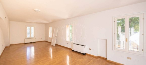 2 rooms Apartment in Bologna, Italy No. 268020 40