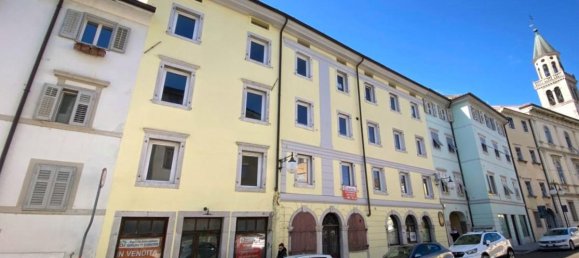 Квартира с 3 комнатами в Гориция, Италия № 13160 20