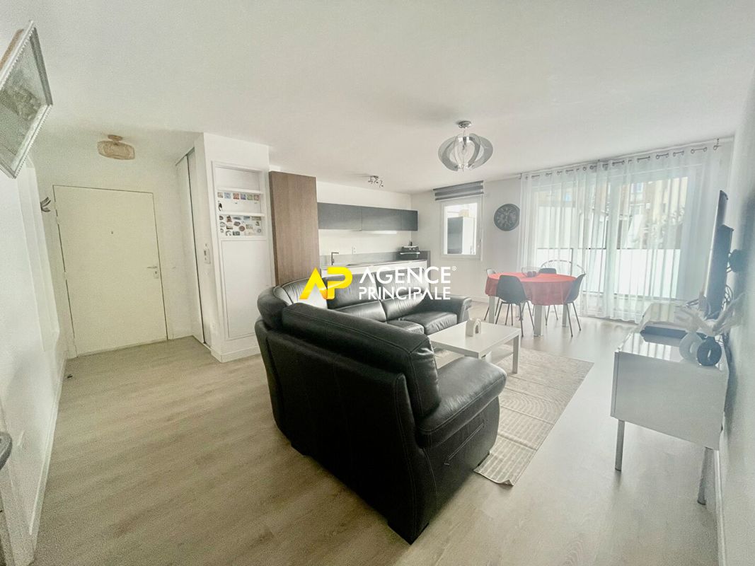 3 غرف نوم شقة في Argenteuil, France رقم 165374