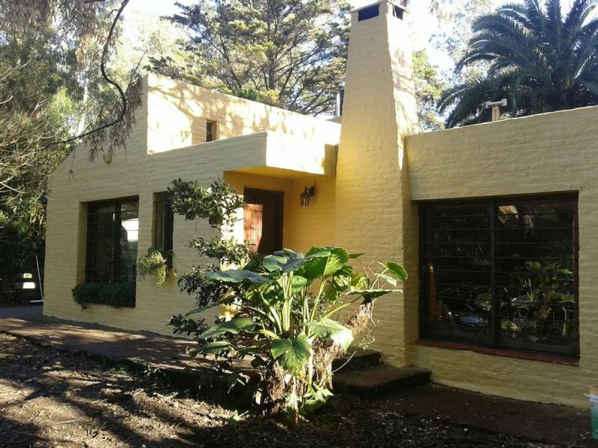3 bedrooms House in Mar del Plata, Argentina No. 83758