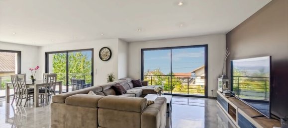 6 bedrooms Villa in Lugrin, France No. 338162 5