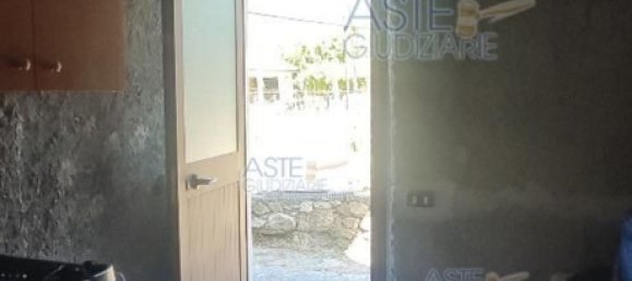 Квартира с 5 комнатами в Маратеа, Италия № 97633 17